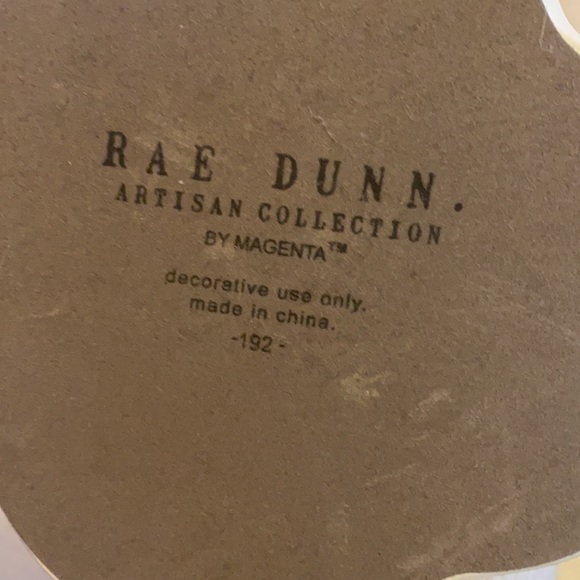 Rae Dunn Santa’s Workshop Direction Ceramic Sign Christmas Decor Seasona… - Picture 4 of 6